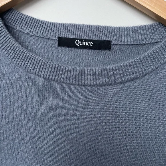 Quince | Blue-Gray 100% Mongolian Cashmere Crewneck Sweater - Picture 2 of 3